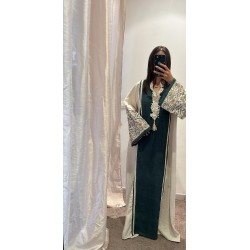 Abaya Karnak